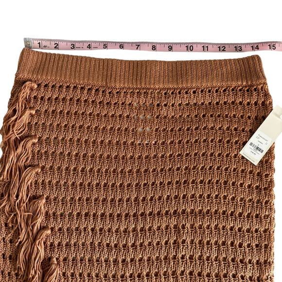Francesca’s Nola Brown High Rise Tassel Crochet Skirt Cover Up Size Large - Picture 4 of 7